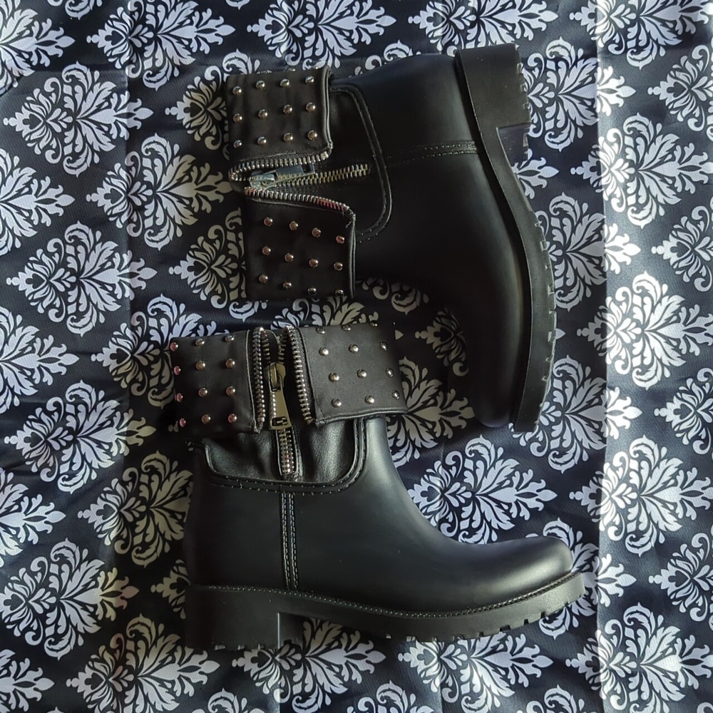 däv Weatherproof Rain Winter Boots Size 5.5